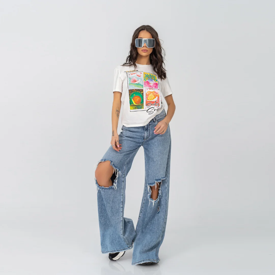 Blugi rupti cu picioare late