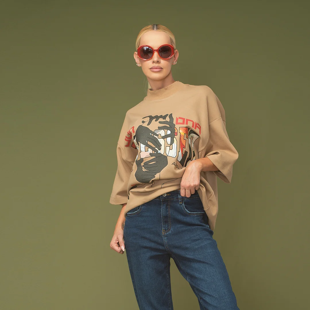 Tricou supradimensionat cu imprimeu