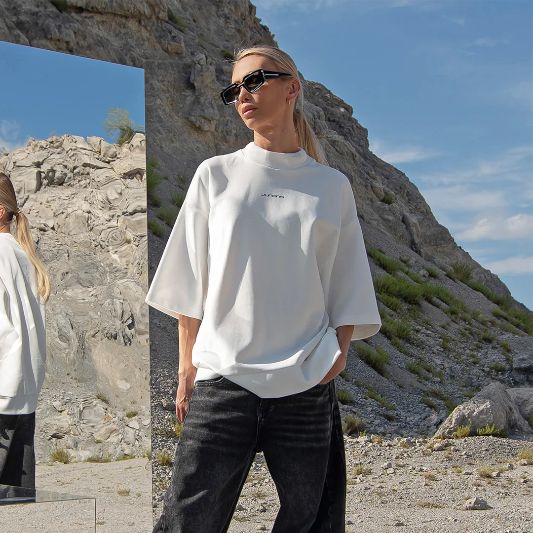 Tricou supradimensionat cu imprimeu